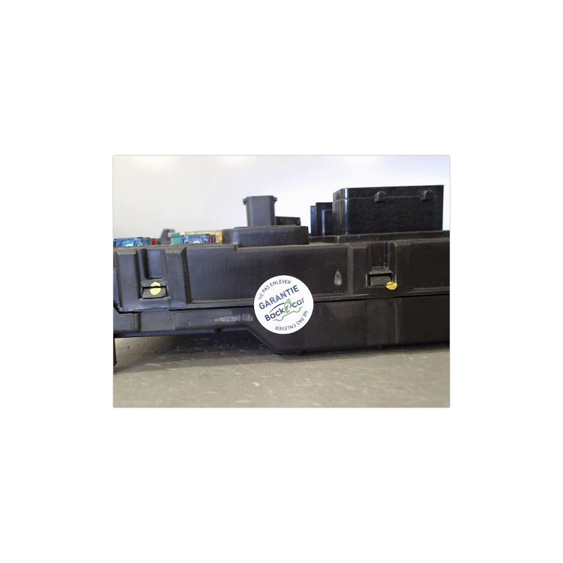 BOITIER GESTION HABITACLE PEUGEOT 206