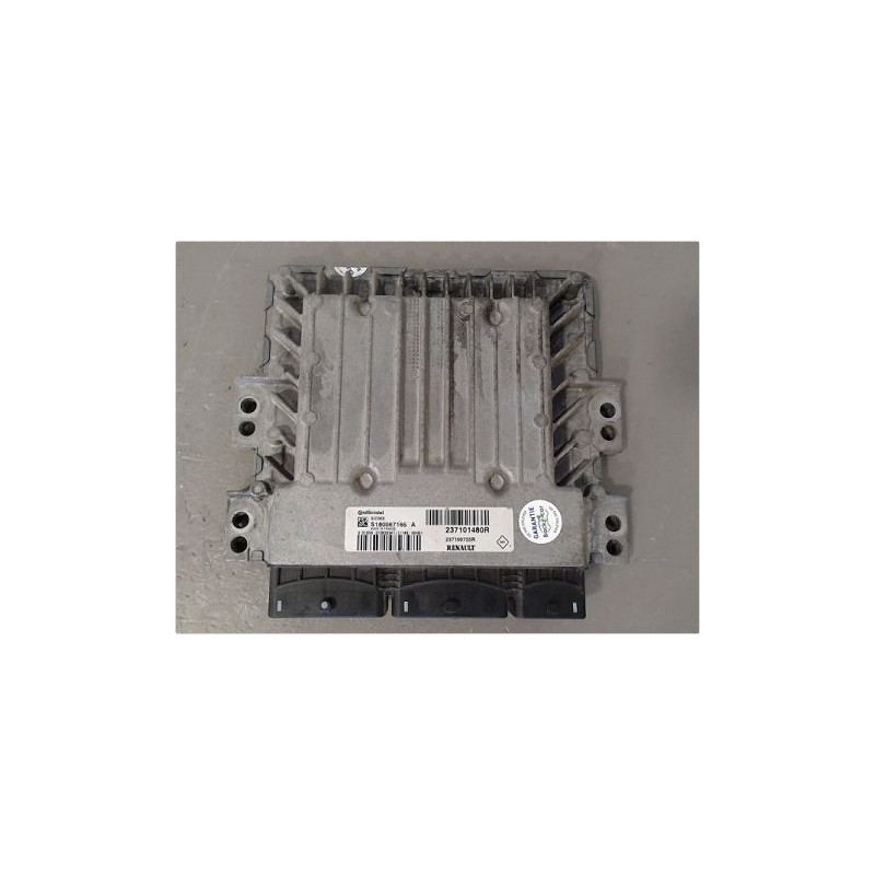 CALCULATEUR MOTEUR RENAULT CLIO