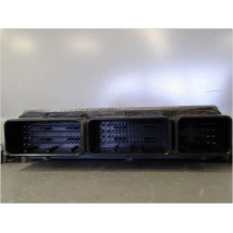 CALCULATEUR MOTEUR RENAULT CLIO