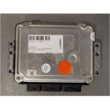 CALCULATEUR MOTEUR RENAULT TRAFIC