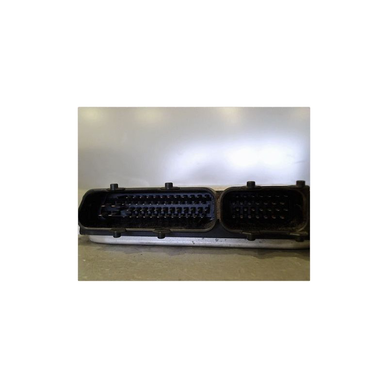 CALCULATEUR MOTEUR VOLKSWAGEN POLO