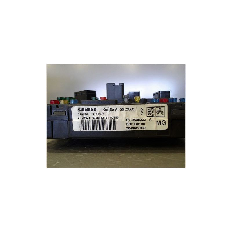 BOITIER GESTION HABITACLE PEUGEOT 206
