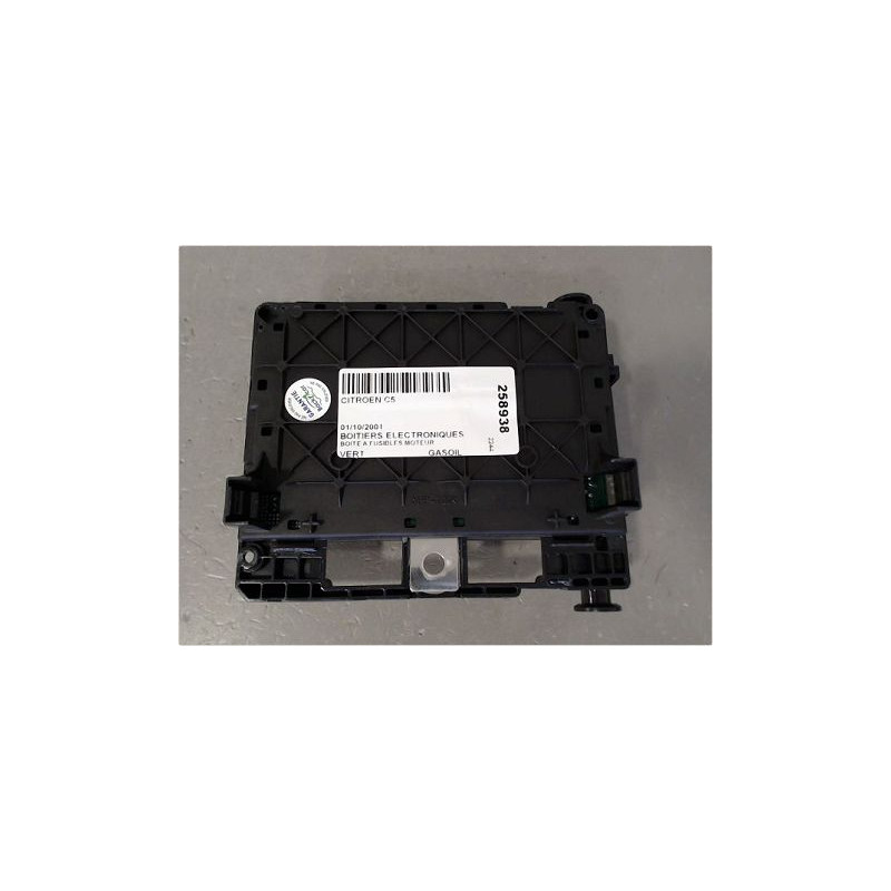 BOITE A FUSIBLES CITROEN C5