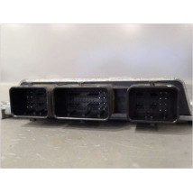 CALCULATEUR MOTEUR DACIA SANDERO