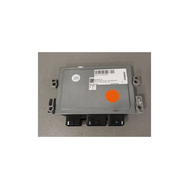 CALCULATEUR MOTEUR DACIA SANDERO