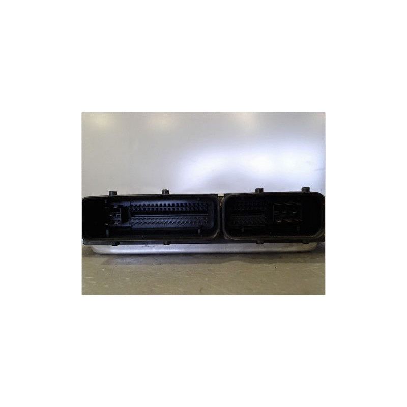 CALCULATEUR MOTEUR VOLKSWAGEN POLO