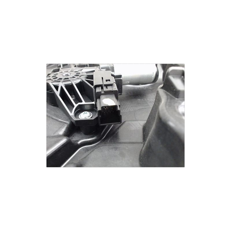 MECANISME LEVE-GLACE ARRIERE DROIT VOLVO V40