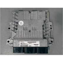 CALCULATEUR MOTEUR VOLVO V40