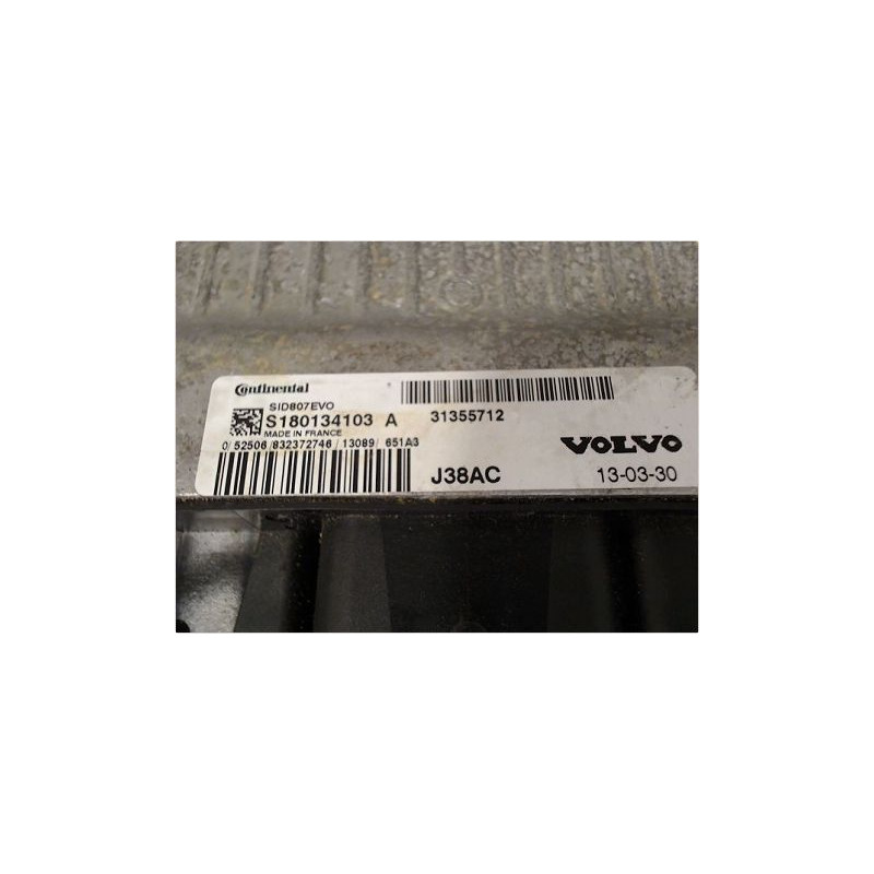 CALCULATEUR MOTEUR VOLVO V40