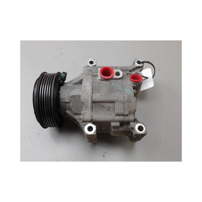 COMPRESSEUR AIR CONDITIONNE FORD KA