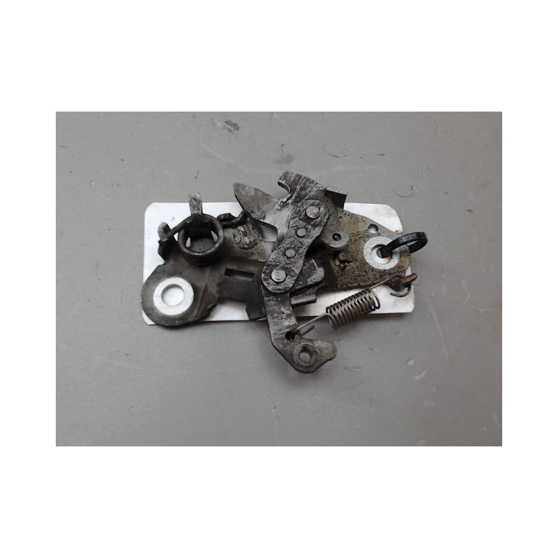 SERRURE CAPOT PEUGEOT 106