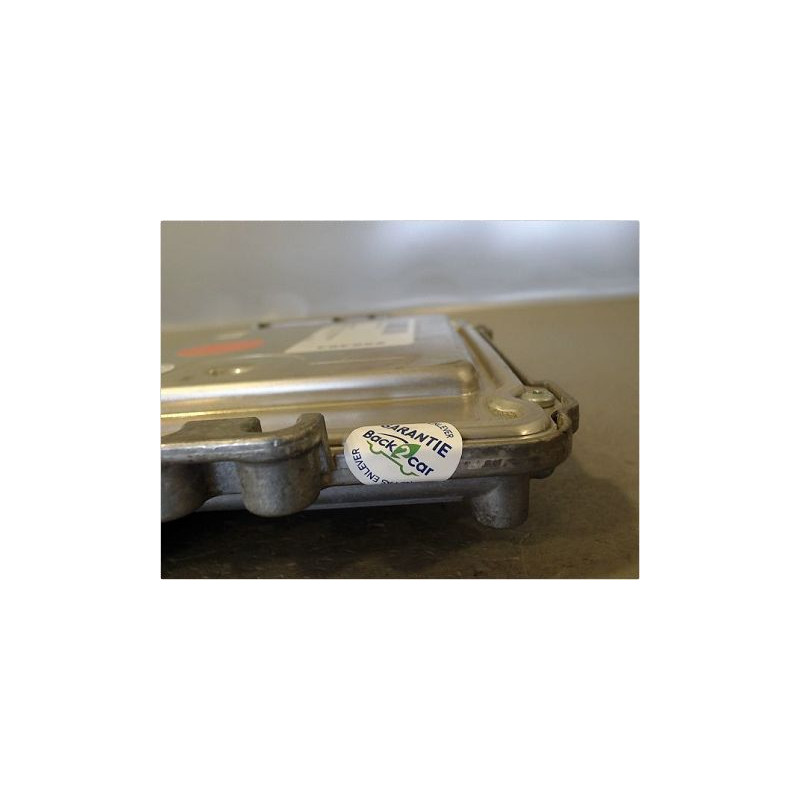 CALCULATEUR MOTEUR PEUGEOT 207