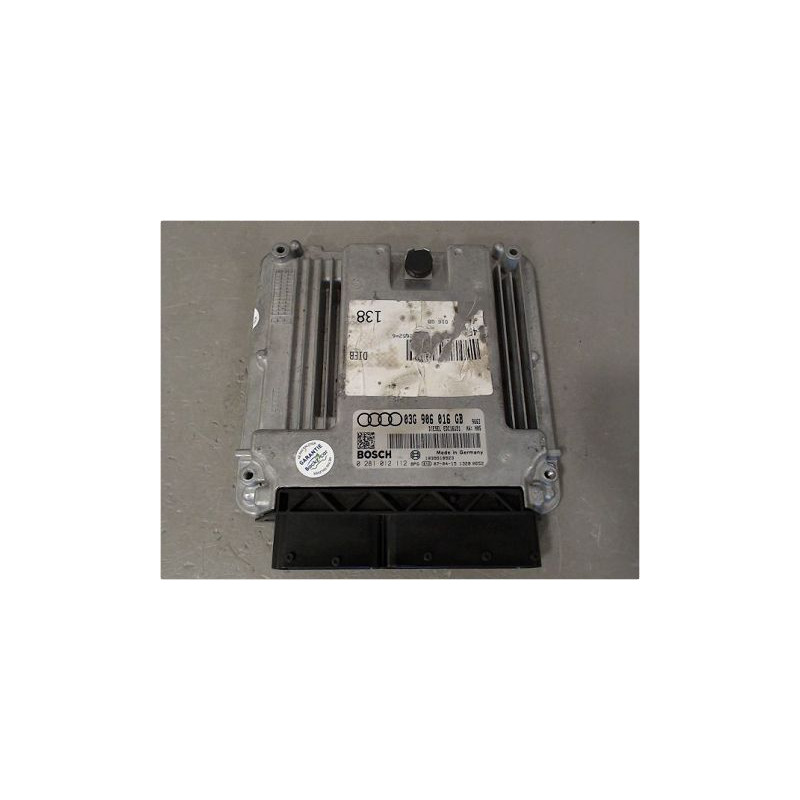 CALCULATEUR MOTEUR AUDI A6