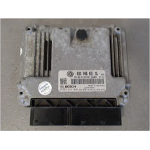 CALCULATEUR MOTEUR VOLKSWAGEN TOURAN