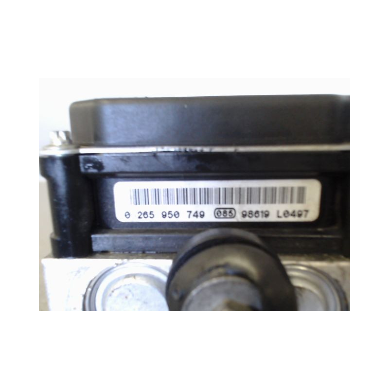 UNITE HYDRAULIQUE ABS TOYOTA AVENSIS