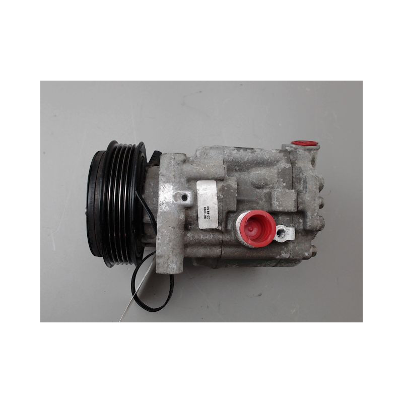 COMPRESSEUR AIR CONDITIONNE FORD KA