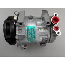 COMPRESSEUR AIR CONDITIONNE RENAULT CLIO