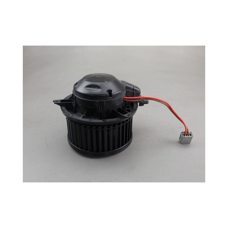 MOTEUR VENTILATEUR CHAUFFAGE OPEL MERIVA