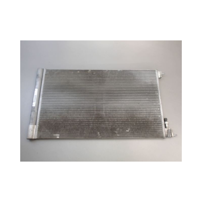CONDENSEUR CLIMATISATION OPEL INSIGNIA