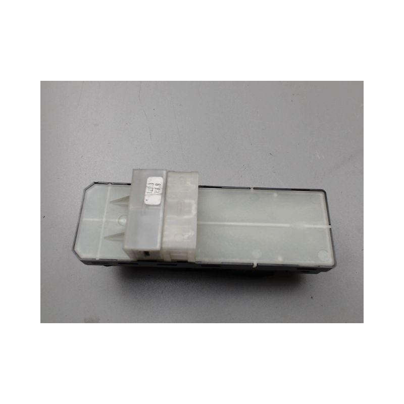 COMMANDE LEVE-GLACE PORTE AVG SUZUKI SWIFT