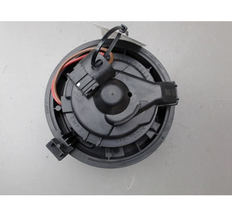 MOTEUR VENTILATEUR CHAUFFAGE
