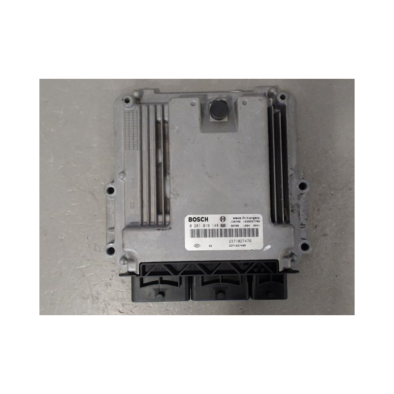 CALCULATEUR MOTEUR RENAULT CLIO