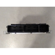 CALCULATEUR MOTEUR RENAULT CLIO