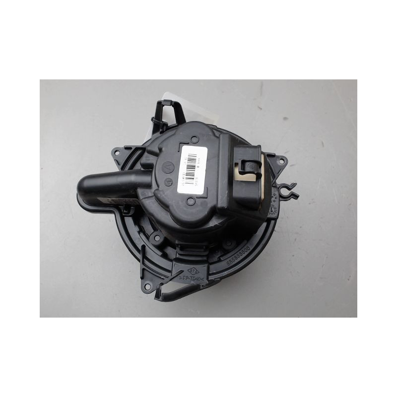 MOTEUR VENTILATEUR CHAUFFAGE RENAULT CLIO