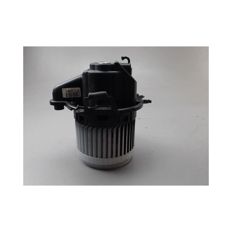MOTEUR VENTILATEUR CHAUFFAGE RENAULT CLIO