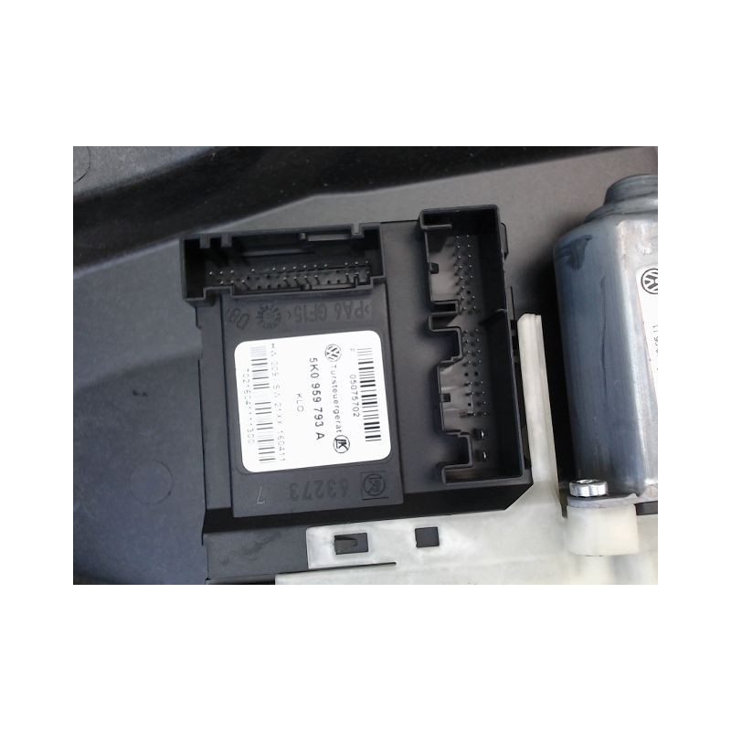 MECANISME LEVE-GLACE AVANT GAUCHE VOLKSWAGEN GOLF