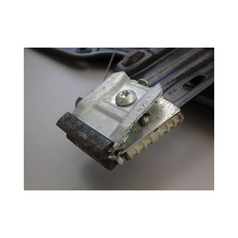 MECANISME LEVE-GLACE AVANT GAUCHE VOLKSWAGEN GOLF