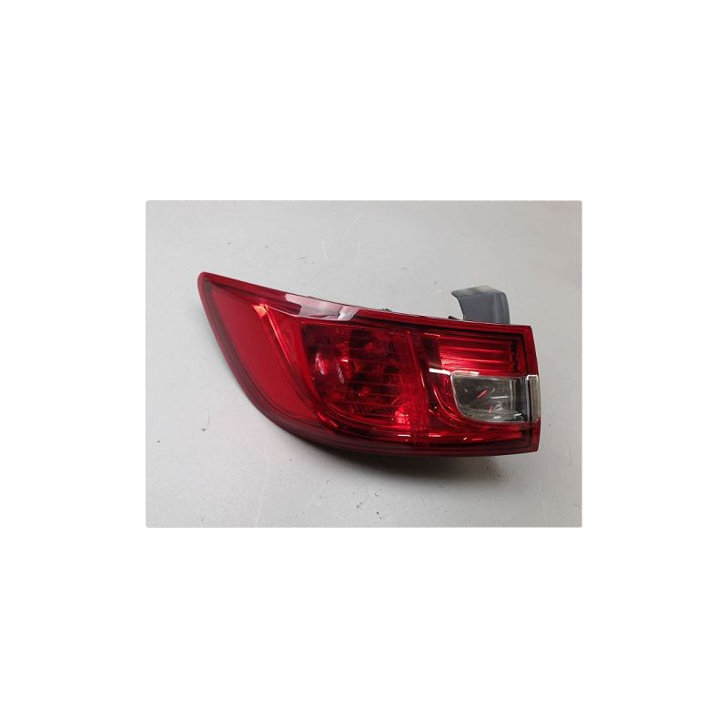 FEU ARRIERE GAUCHE  RENAULT CLIO