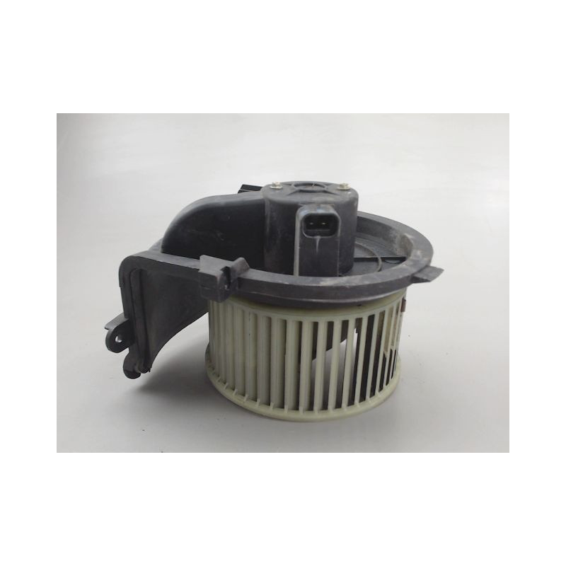 MOTEUR VENTILATEUR CHAUFFAGE RENAULT CLIO