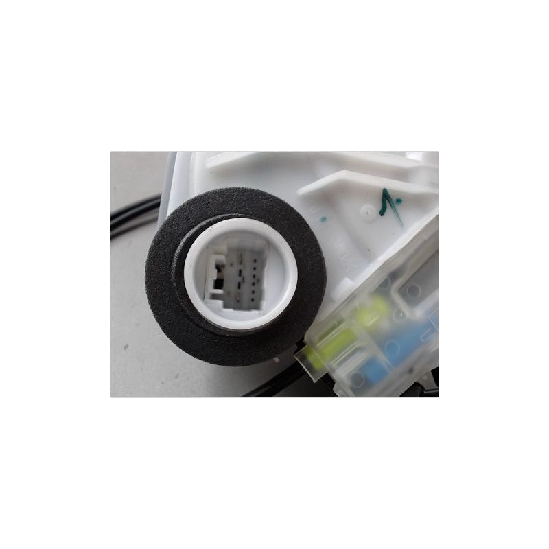 SYSTEME CONDAMNATION ARRIERE DROIT PEUGEOT 108
