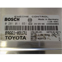 CALCULATEUR MOTEUR TOYOTA YARIS