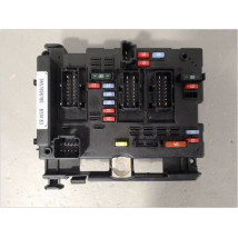 BOITE A FUSIBLES PEUGEOT 206