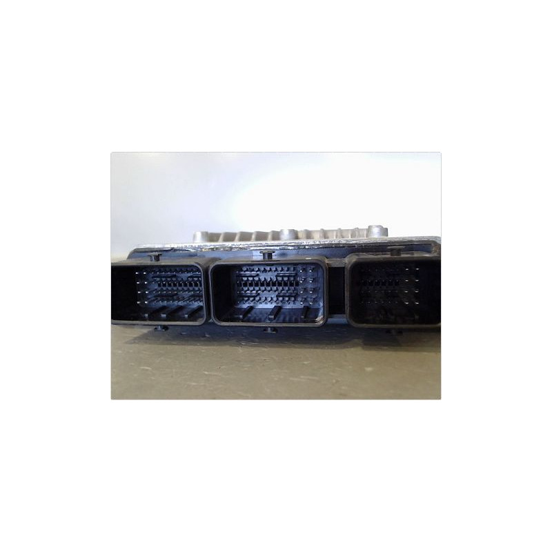 CALCULATEUR MOTEUR PEUGEOT 407