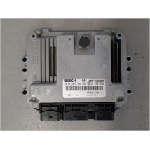 CALCULATEUR MOTEUR RENAULT MEGANE