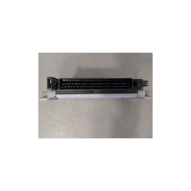 CALCULATEUR MOTEUR CITROEN XSARA
