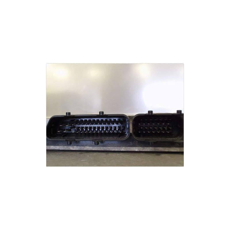 CALCULATEUR MOTEUR VOLKSWAGEN GOLF