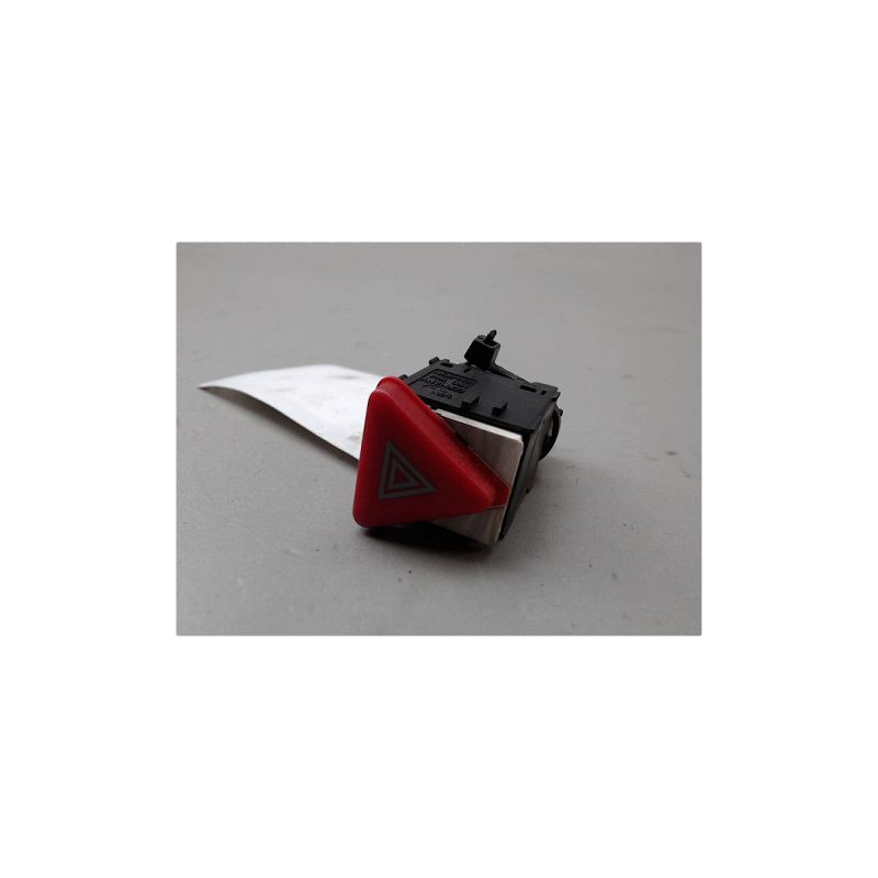 BOUTON DE WARNING SKODA FABIA