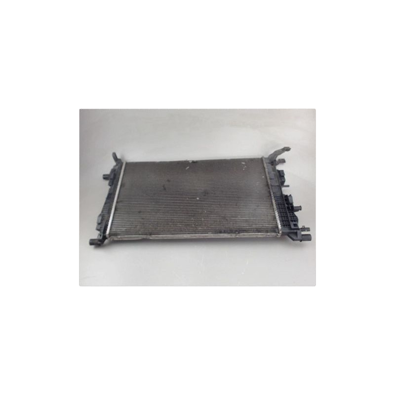 RADIATEUR RENAULT MEGANE