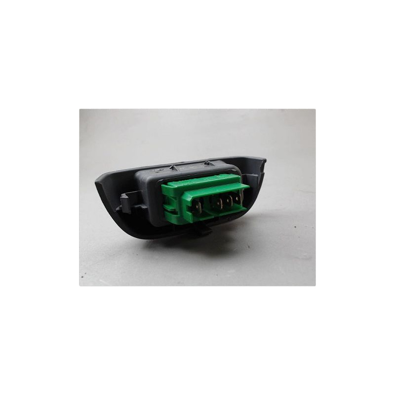 COMMANDE LEVE-GLACE PORTE AVD CITROEN C1