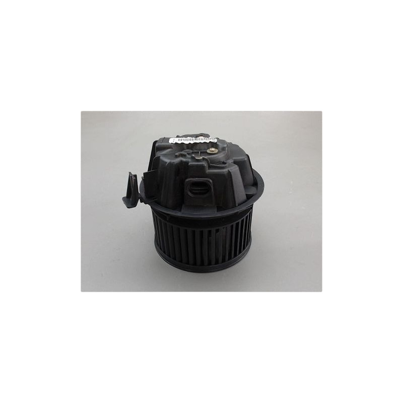 MOTEUR VENTILATEUR CHAUFFAGE NISSAN MICRA