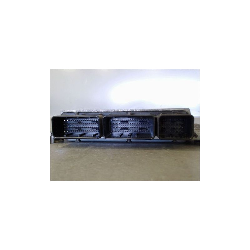 CALCULATEUR MOTEUR RENAULT MEGANE