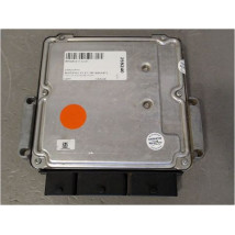 CALCULATEUR MOTEUR RENAULT CLIO