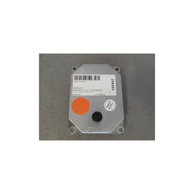 CALCULATEUR MOTEUR FIAT PUNTO