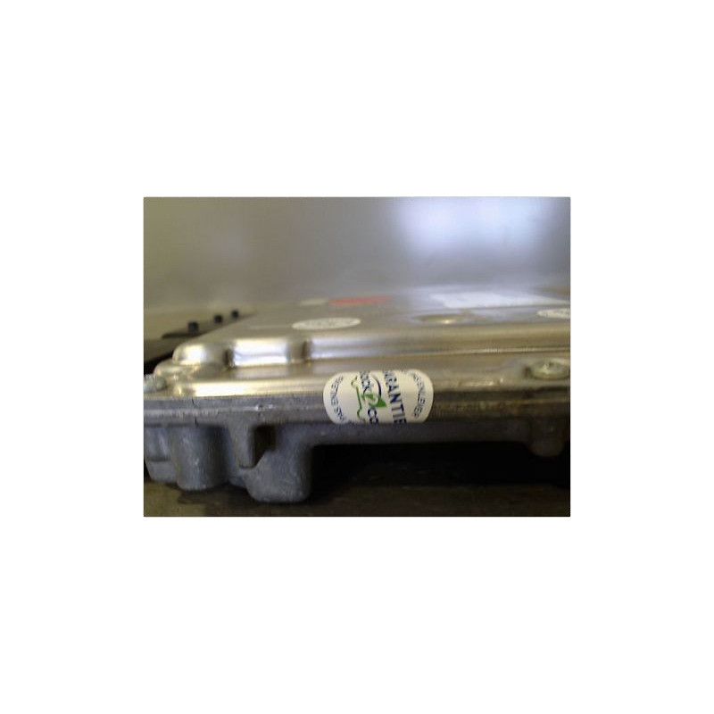 CALCULATEUR MOTEUR OPEL CORSA