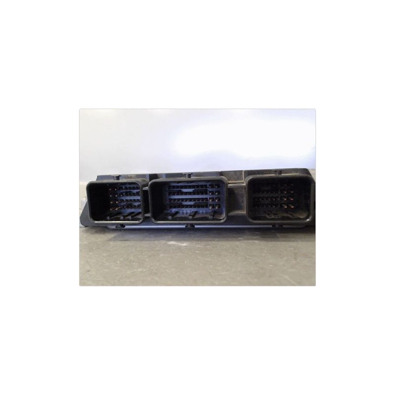 CALCULATEUR MOTEUR PEUGEOT 307