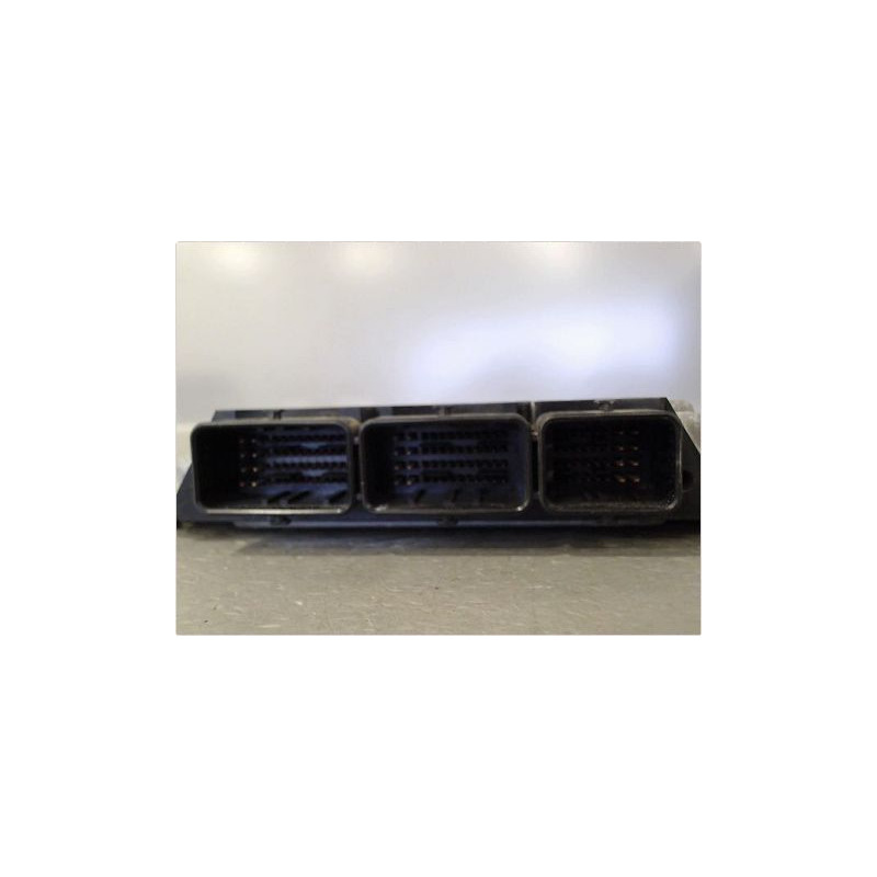 CALCULATEUR MOTEUR RENAULT ESPACE